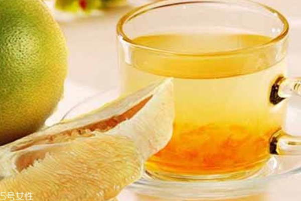 蜂蜜摻水如何進(jìn)行檢驗(yàn) 2種簡單分辨方法 蜂蜜摻水如何進(jìn)行檢驗(yàn) 2種簡單分辨方法