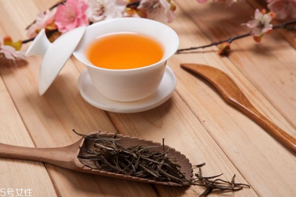 冬季養(yǎng)生排毒潤(rùn)腸道的八款精品養(yǎng)生茶 冬季養(yǎng)生排毒潤(rùn)腸道的八款精品養(yǎng)生茶