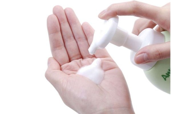 雞皮膚用什么沐浴露好 干性皮膚沐浴露排行榜 雞皮膚用什么沐浴露好 干性皮膚沐浴露排行榜