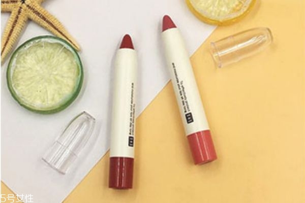 名創(chuàng)優(yōu)品口紅怎么樣 名創(chuàng)優(yōu)品彩妝干貨 名創(chuàng)優(yōu)品口紅怎么樣 名創(chuàng)優(yōu)品彩妝干貨