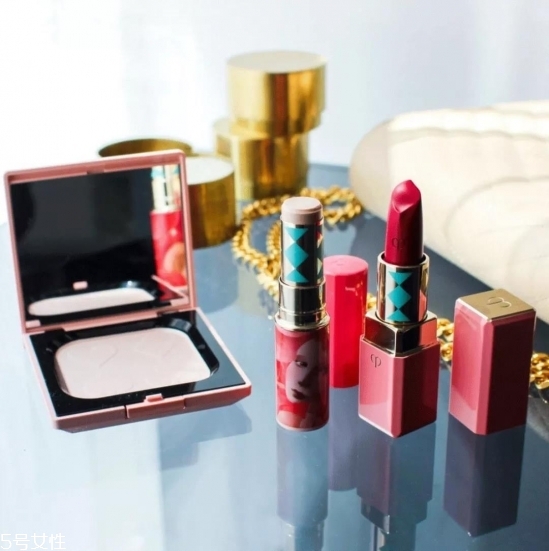 圣誕節(jié)給女朋友送什么禮物比較好 最受歡迎禮物排行榜 圣誕節(jié)給女朋友送什么禮物比較好 最受歡迎禮物排行榜