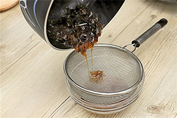 照燒雞肉飯的做法 色澤誘人滋味萬千 照燒雞肉飯的做法 色澤誘人滋味萬千