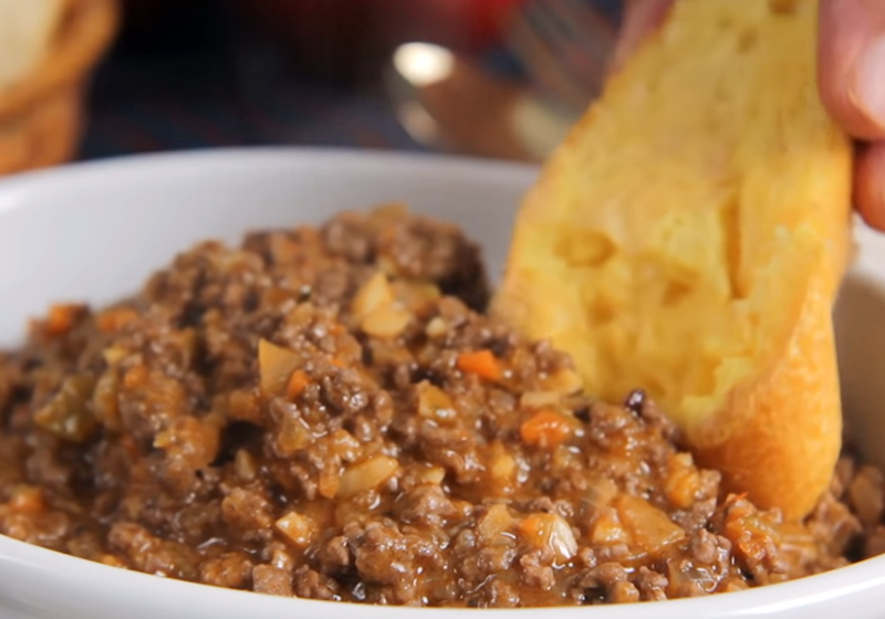 酸奶與牛肉能同吃嗎 酸奶牛肉面包好搭配 酸奶與牛肉能同吃嗎 酸奶牛肉面包好搭配