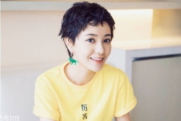 羊毛卷怎么卷 羊毛卷發(fā)型圖片 羊毛卷怎么卷 羊毛卷發(fā)型圖片