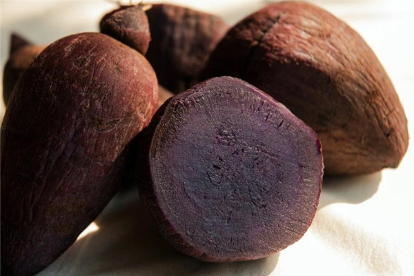 山藥生吃好還是熟吃好 生熟功效各不同 山藥生吃好還是熟吃好 生熟功效各不同