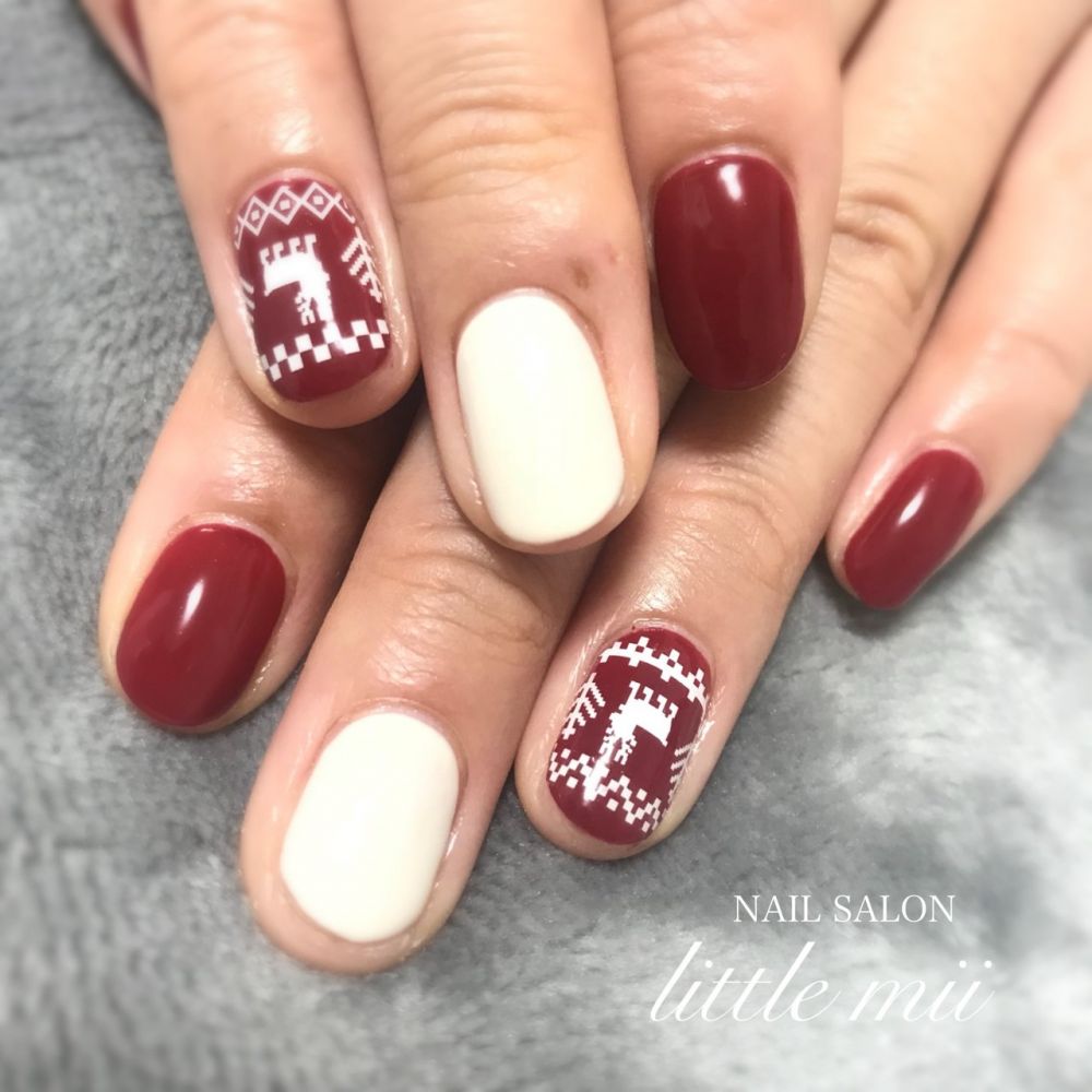 楓葉紅美甲圖片 冬季美甲楓葉紅 楓葉紅美甲圖片 冬季美甲楓葉紅