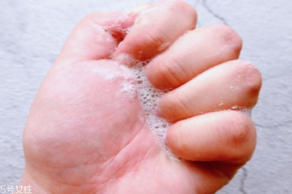 嘉娜寶酵素洗顏粉孕婦可以用嗎 嘉娜寶酵素洗顏粉的功效 嘉娜寶酵素洗顏粉孕婦可以用嗎 嘉娜寶酵素洗顏粉的功效