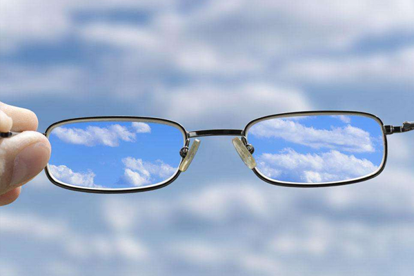 近視超過多少度會遺傳 超過600度 近視超過多少度會遺傳 超過600度