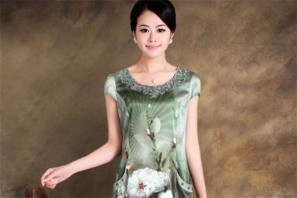 真絲發(fā)黃怎么辦 一招輕松恢復(fù) 真絲發(fā)黃怎么辦 一招輕松恢復(fù)