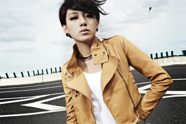 真皮皮衣什么皮比較好 這樣挑選準沒錯 真皮皮衣什么皮比較好 這樣挑選準沒錯