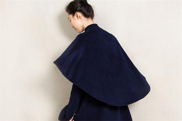 澳毛大衣含量100好嗎 優(yōu)點(diǎn)缺點(diǎn)都有 澳毛大衣含量100好嗎 優(yōu)點(diǎn)缺點(diǎn)都有