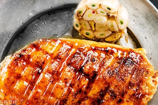 雞胸肉有激素嗎 多多少少會有 雞胸肉有激素嗎 多多少少會有