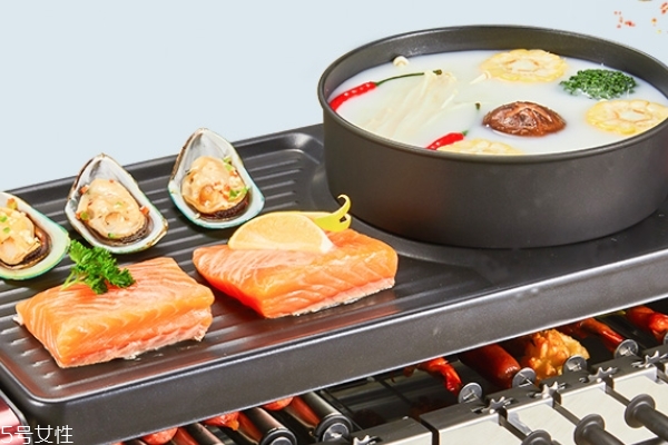 烤肉能用錫箔紙嗎 這個(gè)是可以的 烤肉能用錫箔紙嗎 這個(gè)是可以的