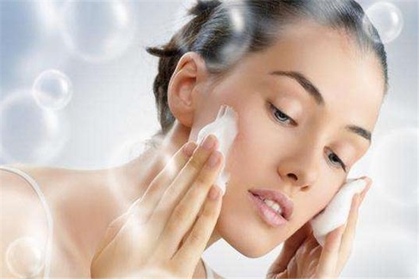 卸妝凝膠可以天天用嗎 沒什么副作用 卸妝凝膠可以天天用嗎 沒什么副作用