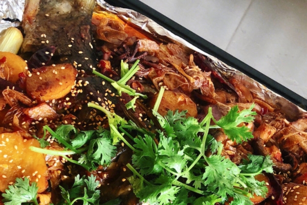 烤魚有什么配菜 這些都可以 烤魚有什么配菜 這些都可以