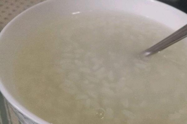 孩子早餐不適合吃什么 這2種影響發(fā)育 孩子早餐不適合吃什么 這2種影響發(fā)育