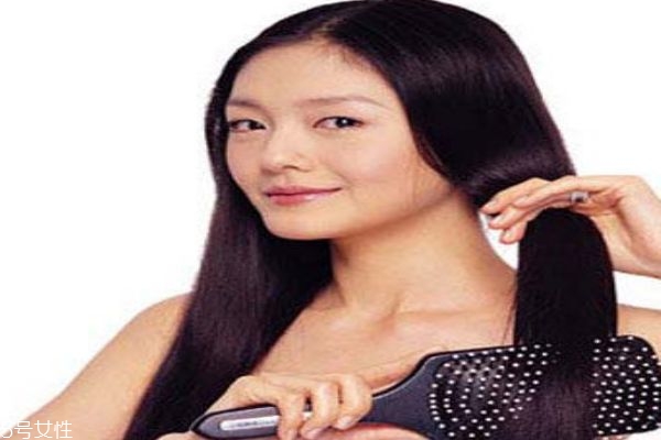 焗油膏弄到衣服上怎么洗掉 教你兩招快速洗掉 焗油膏弄到衣服上怎么洗掉 教你兩招快速洗掉