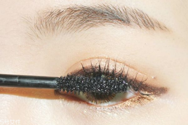 韓國(guó)淡妝怎樣化 韓國(guó)妝容畫法 韓國(guó)淡妝怎樣化 韓國(guó)妝容畫法