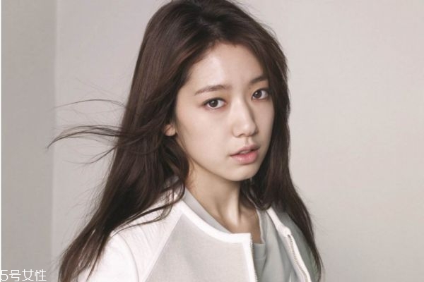 韓劇女主角妝容畫法 韓式臥蠶眼妝畫法教程 韓劇女主角妝容畫法 韓式臥蠶眼妝畫法教程