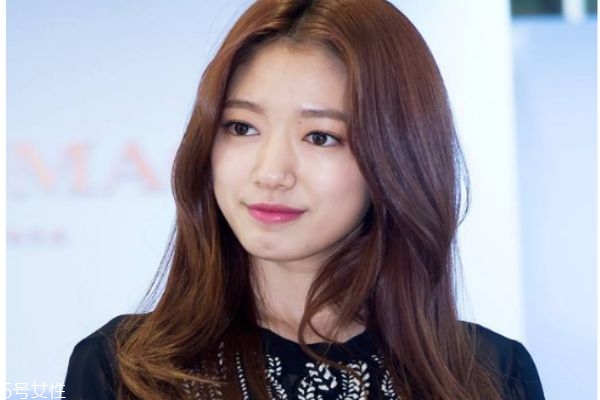 韓劇女主角妝容畫法 韓式臥蠶眼妝畫法教程 韓劇女主角妝容畫法 韓式臥蠶眼妝畫法教程