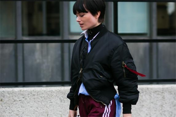 飛行夾克什么顏色好看 這樣選擇準(zhǔn)沒錯 飛行夾克什么顏色好看 這樣選擇準(zhǔn)沒錯