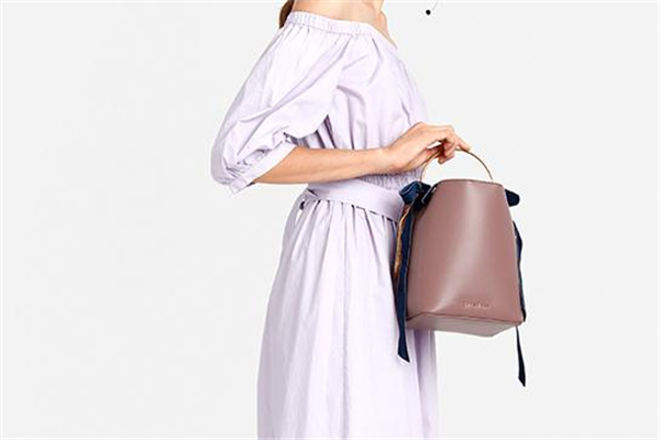 包包的五金磨損怎么修復呢 包包的五金掉色怎么補