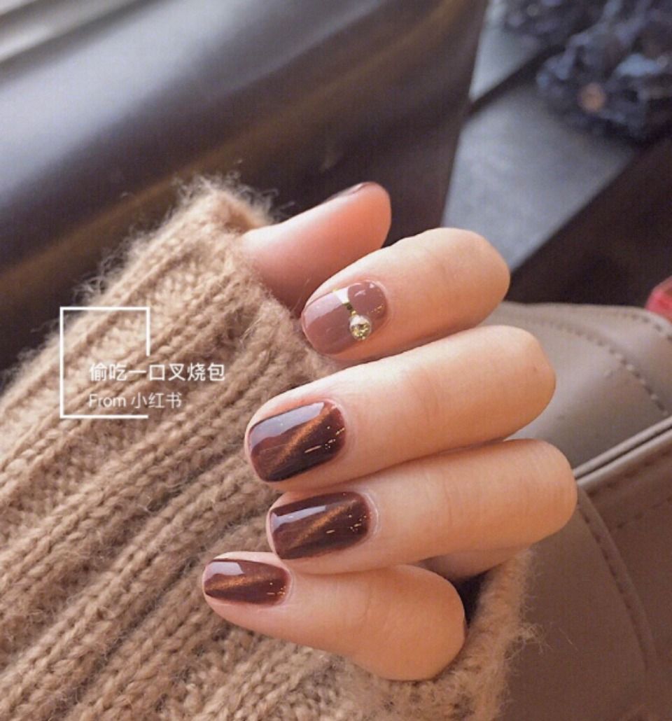 紅色美甲圖片2018秋冬 不同膚色顯白紅色系美甲 紅色美甲圖片2018秋冬 不同膚色顯白紅色系美甲