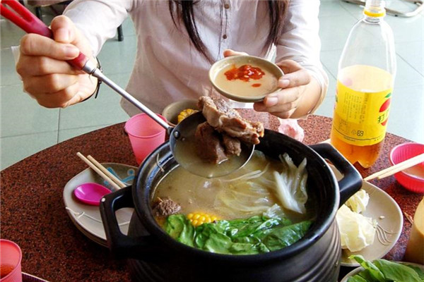 姜煮得越久驅寒效果越好嗎 生姜的4大謠言 姜煮得越久驅寒效果越好嗎 生姜的4大謠言