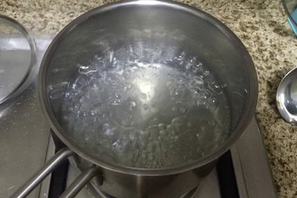 手被開水燙了怎么辦？開水燙傷怎么處理？