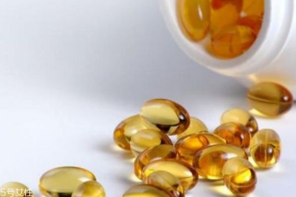 魚肝油的功效和作用 魚肝油能長期吃嗎 魚肝油的功效和作用 魚肝油能長期吃嗎