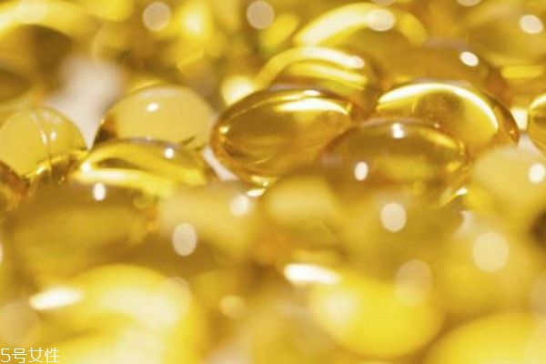 魚肝油的功效和作用 魚肝油能長期吃嗎 魚肝油的功效和作用 魚肝油能長期吃嗎