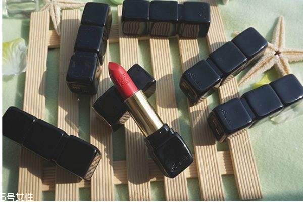 嬌蘭系列口紅有哪些 嬌蘭口紅幾個(gè)系列 嬌蘭系列口紅有哪些 嬌蘭口紅幾個(gè)系列