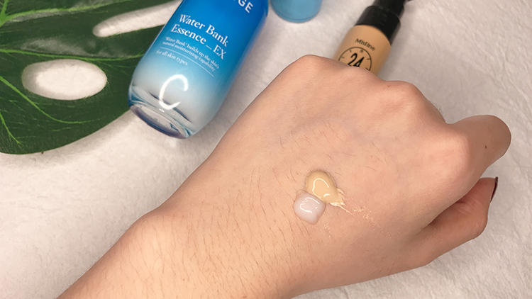 粉底液干可以加精油嗎 具體產(chǎn)品混合方案 粉底液干可以加精油嗎 具體產(chǎn)品混合方案