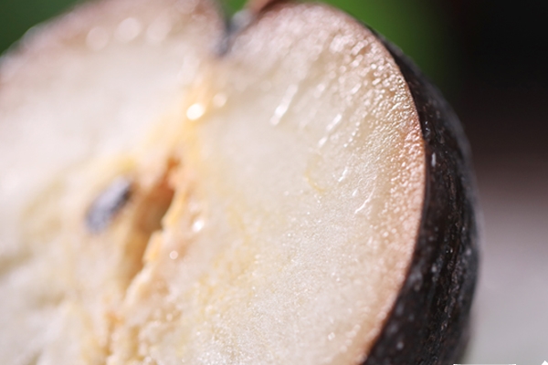 凍梨是熱性還是涼性 肯定是涼性 凍梨是熱性還是涼性 肯定是涼性