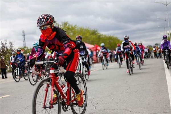 騎行可以瘦大腿嗎 要注意訓(xùn)練強(qiáng)度 騎行可以瘦大腿嗎 要注意訓(xùn)練強(qiáng)度