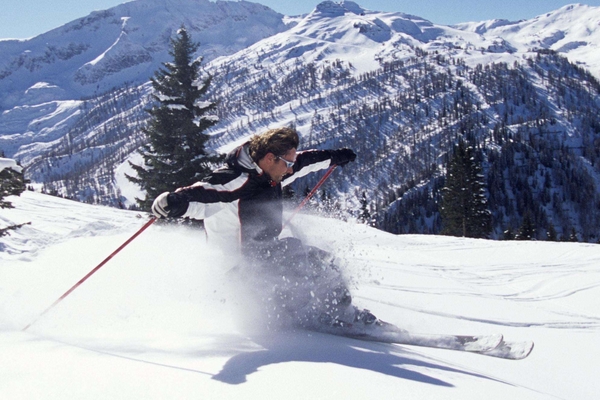 滑雪可以穿牛仔褲嗎 不建議穿它 滑雪可以穿牛仔褲嗎 不建議穿它