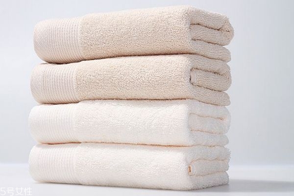 毛巾被掉毛怎么處理 毛巾被掉毛是質(zhì)量問題嗎 毛巾被掉毛怎么處理 毛巾被掉毛是質(zhì)量問題嗎