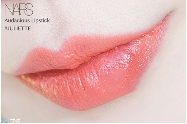 nars敢耀唇膏有什么顏色 nars敢耀唇膏試色 nars敢耀唇膏有什么顏色 nars敢耀唇膏試色