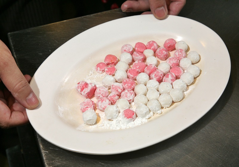 炸湯圓的做法不蹦油炸 這不破皮不爆餡做法 炸湯圓的做法不蹦油炸 這不破皮不爆餡做法