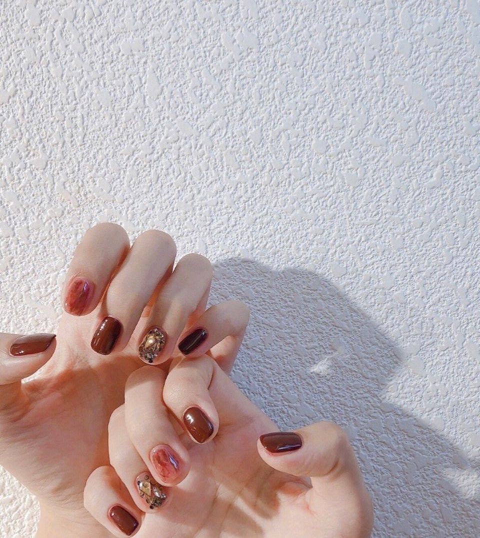 2019顯白紅色美甲圖片 百搭喜氣紅色美甲 2019顯白紅色美甲圖片 百搭喜氣紅色美甲