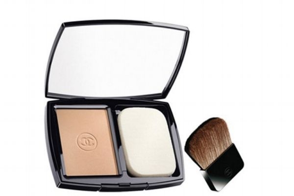 粉餅結(jié)塊怎么辦 粉餅表面結(jié)塊怎么解決 粉餅結(jié)塊怎么辦 粉餅表面結(jié)塊怎么解決