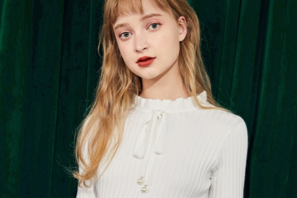 引體向上怎么甩上去 教你一招 引體向上怎么甩上去 教你一招