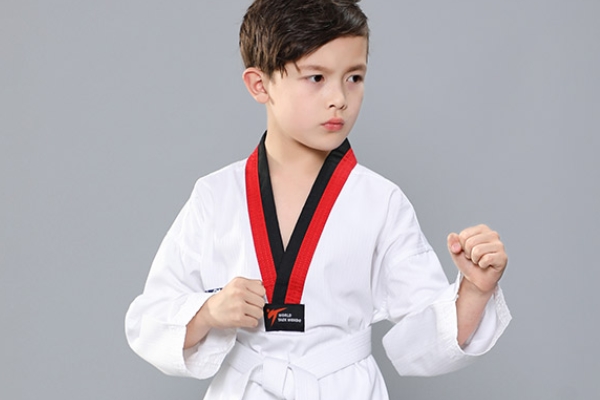 跆拳道腰帶系法 教你兩種系法 跆拳道腰帶系法 教你兩種系法