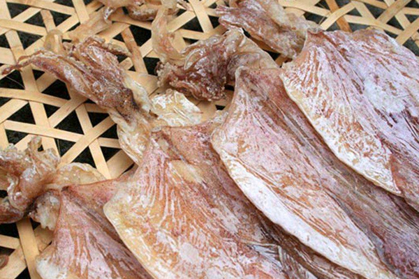 怎樣挑選優(yōu)質(zhì)魷魚干 選購干魷魚3個(gè)絕招 怎樣挑選優(yōu)質(zhì)魷魚干 選購干魷魚3個(gè)絕招