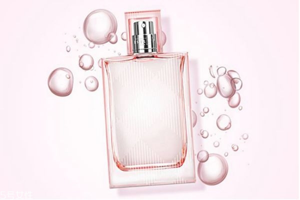 burberry紅粉戀歌價(jià)格 burberry紅粉戀歌香調(diào) burberry紅粉戀歌價(jià)格 burberry紅粉戀歌香調(diào)