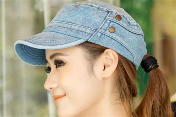 平頂帽怎么搭配衣服 注意這些細節(jié) 平頂帽怎么搭配衣服 注意這些細節(jié)