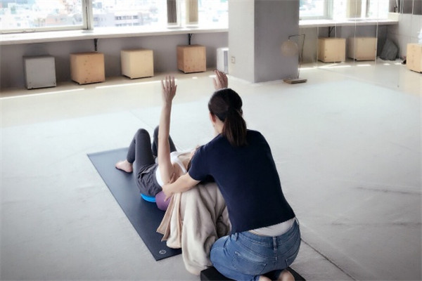 呼吸減肥法真的能瘦嗎 怎么用腹部呼吸減肥法 呼吸減肥法真的能瘦嗎 怎么用腹部呼吸減肥法