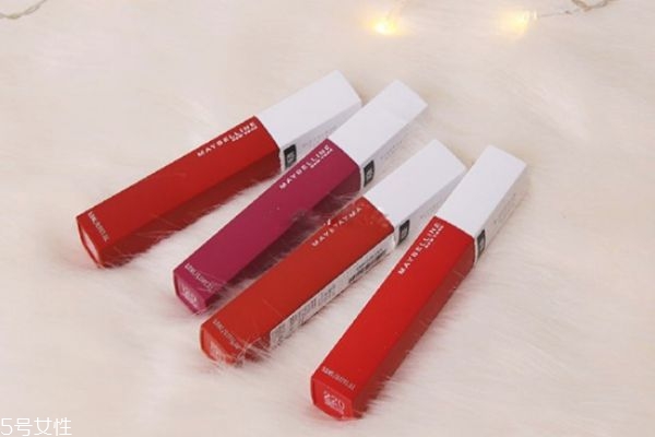 美寶蓮啞光唇釉有哪些顏色 美寶蓮啞光唇釉涂法 美寶蓮啞光唇釉有哪些顏色 美寶蓮啞光唇釉涂法