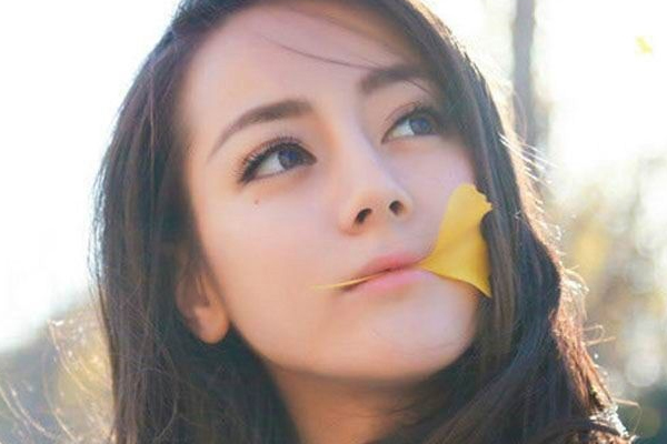 眼距窄怎么化眼妝 這樣做才整體協(xié)調(diào) 眼距窄怎么化眼妝 這樣做才整體協(xié)調(diào)