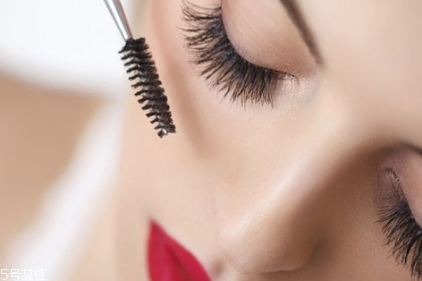 嫁接睫毛怎么保持更長(zhǎng)時(shí)間 嫁接睫毛的詳細(xì)步驟 嫁接睫毛怎么保持更長(zhǎng)時(shí)間 嫁接睫毛的詳細(xì)步驟
